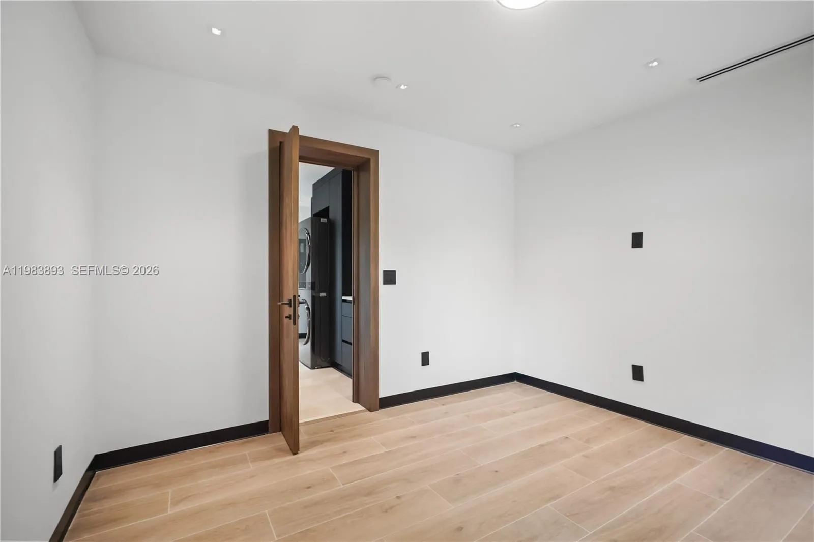 20020 Ne 21st Ct, Miami, Florida 33179, Miami, Florida 33179, 6 Bedrooms Bedrooms, ,6 BathroomsBathrooms,Residential,For Sale,20020 Ne 21st Ct, Miami, Florida 33179,A11983893