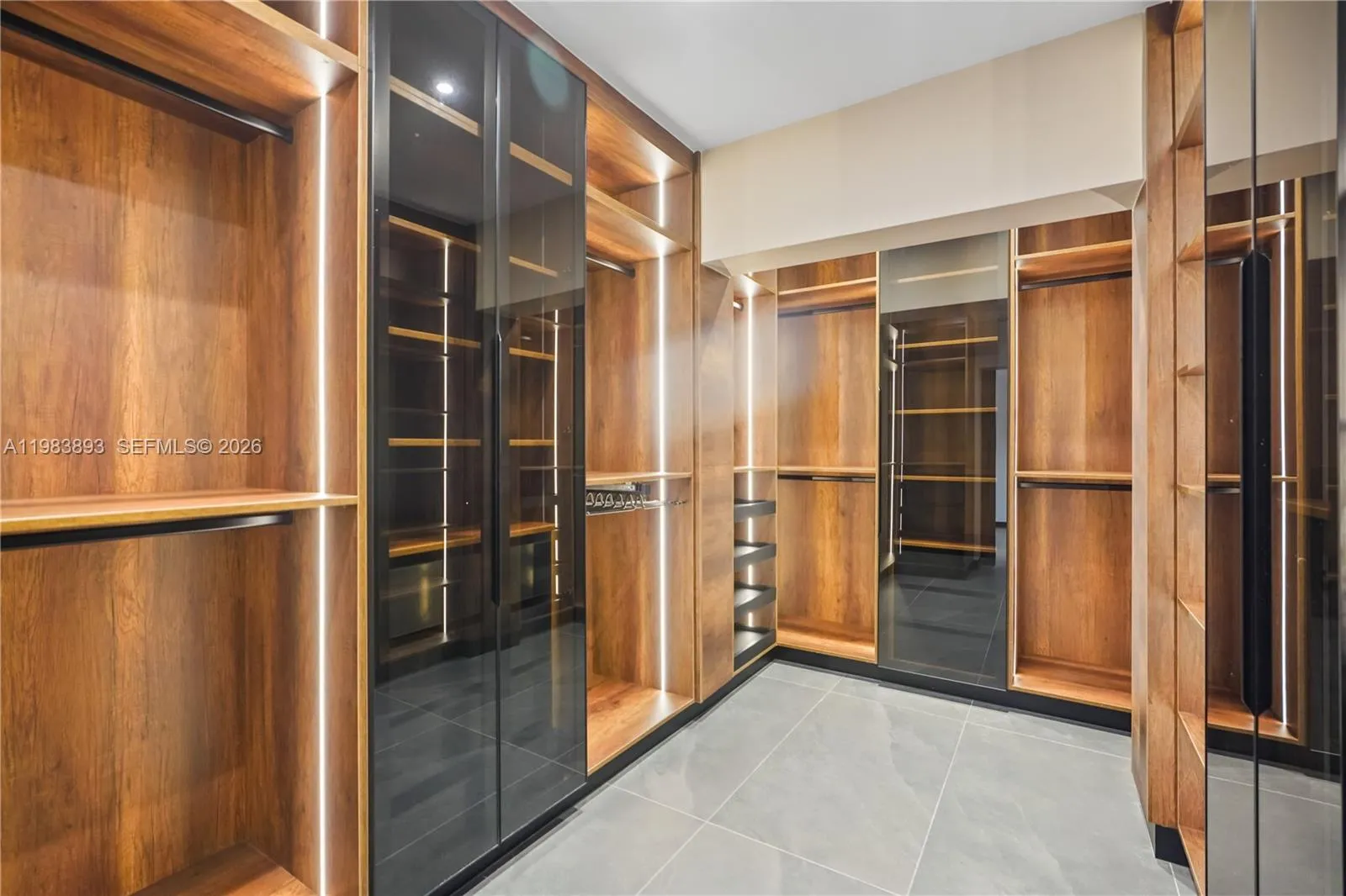 20020 Ne 21st Ct, Miami, Florida 33179, Miami, Florida 33179, 6 Bedrooms Bedrooms, ,6 BathroomsBathrooms,Residential,For Sale,20020 Ne 21st Ct, Miami, Florida 33179,A11983893