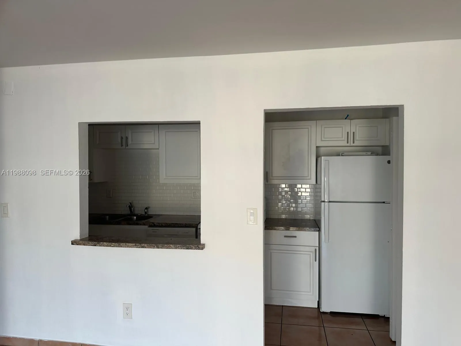 4500 Nw 79th Ave 2b, Doral, Florida 33166, Doral, Florida 33166, 2 Bedrooms Bedrooms, ,2 BathroomsBathrooms,Residential Lease,For Rent,4500 Nw 79th Ave 2b, Doral, Florida 33166,A11988098