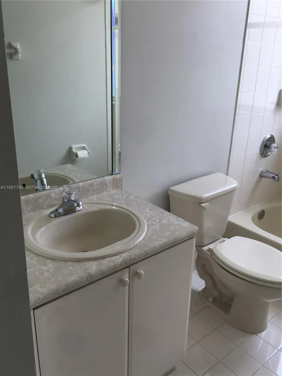 14512 Sw 10th St, Miami, Florida 33184, Miami, Florida 33184, 4 Bedrooms Bedrooms, ,4 BathroomsBathrooms,Residential Lease,For Rent,14512 Sw 10th St, Miami, Florida 33184,A11987792