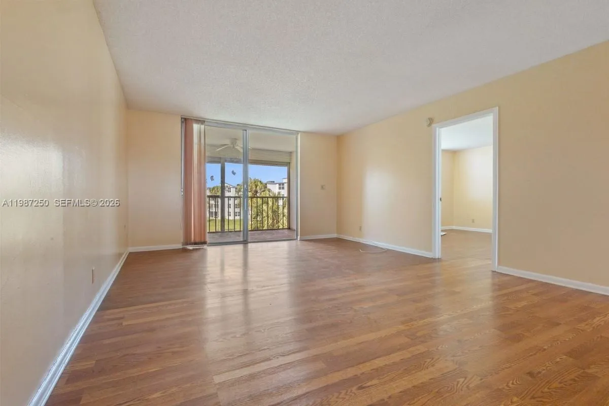 7664 Nw 18th St 306, Margate, Florida 33063, Margate, Florida 33063, 2 Bedrooms Bedrooms, ,2 BathroomsBathrooms,Residential Lease,For Rent,7664 Nw 18th St 306, Margate, Florida 33063,A11987250