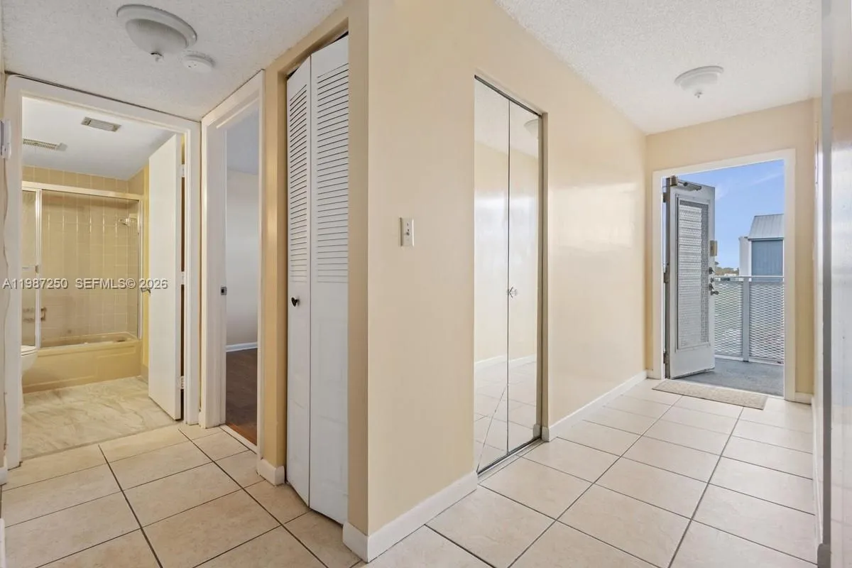 7664 Nw 18th St 306, Margate, Florida 33063, Margate, Florida 33063, 2 Bedrooms Bedrooms, ,2 BathroomsBathrooms,Residential Lease,For Rent,7664 Nw 18th St 306, Margate, Florida 33063,A11987250