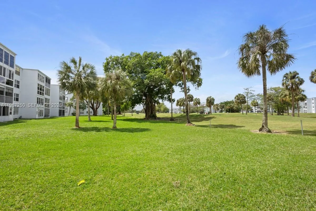 7664 Nw 18th St 306, Margate, Florida 33063, Margate, Florida 33063, 2 Bedrooms Bedrooms, ,2 BathroomsBathrooms,Residential Lease,For Rent,7664 Nw 18th St 306, Margate, Florida 33063,A11987250