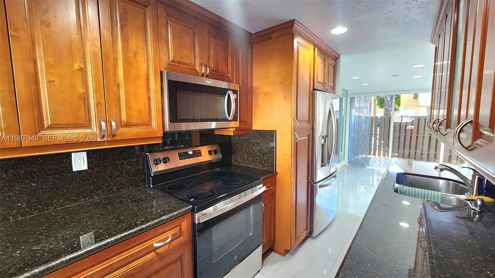 841 Nw 81st Ave 8, Plantation, Florida 33324, Plantation, Florida 33324, 5 Bedrooms Bedrooms, ,3 BathroomsBathrooms,Residential Lease,For Rent,841 Nw 81st Ave 8, Plantation, Florida 33324,A11987949