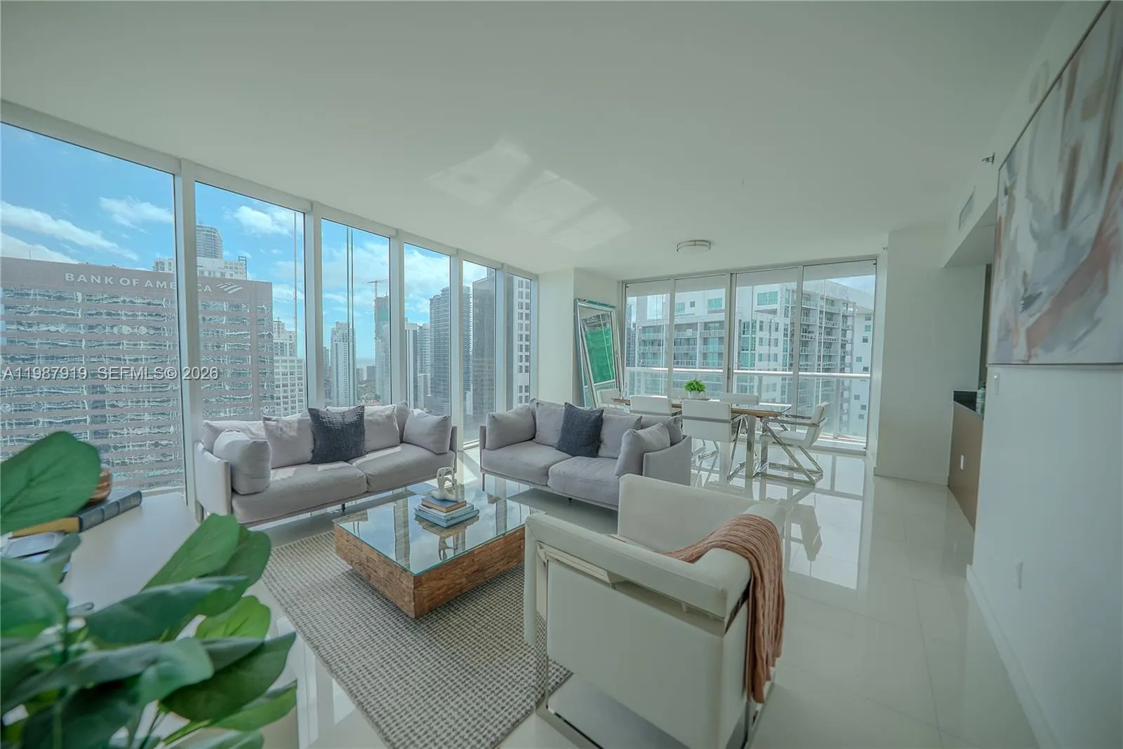 Miami, Florida 33131, 2 Bedrooms Bedrooms, ,2 BathroomsBathrooms,Residential,For Sale,A11987919
