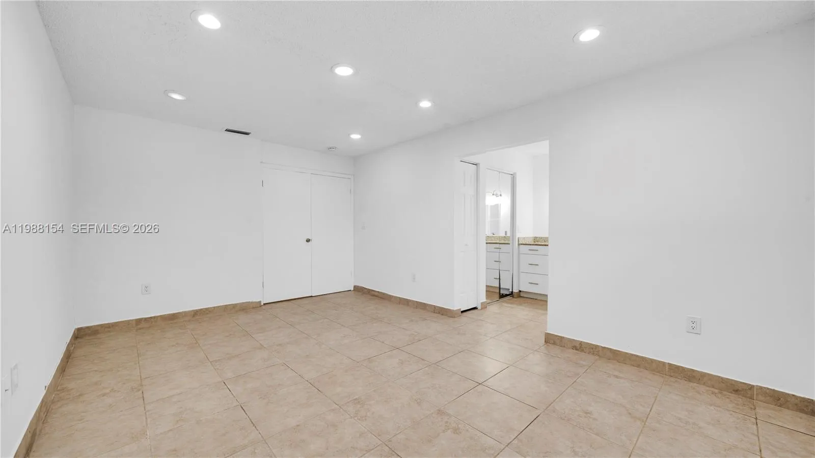 10575 La Placida Dr 10575, Coral Springs, Florida, Coral Springs, Florida 33065, 3 Bedrooms Bedrooms, ,2 BathroomsBathrooms,Residential Lease,For Rent,10575 La Placida Dr 10575, Coral Springs, Florida ,A11988154