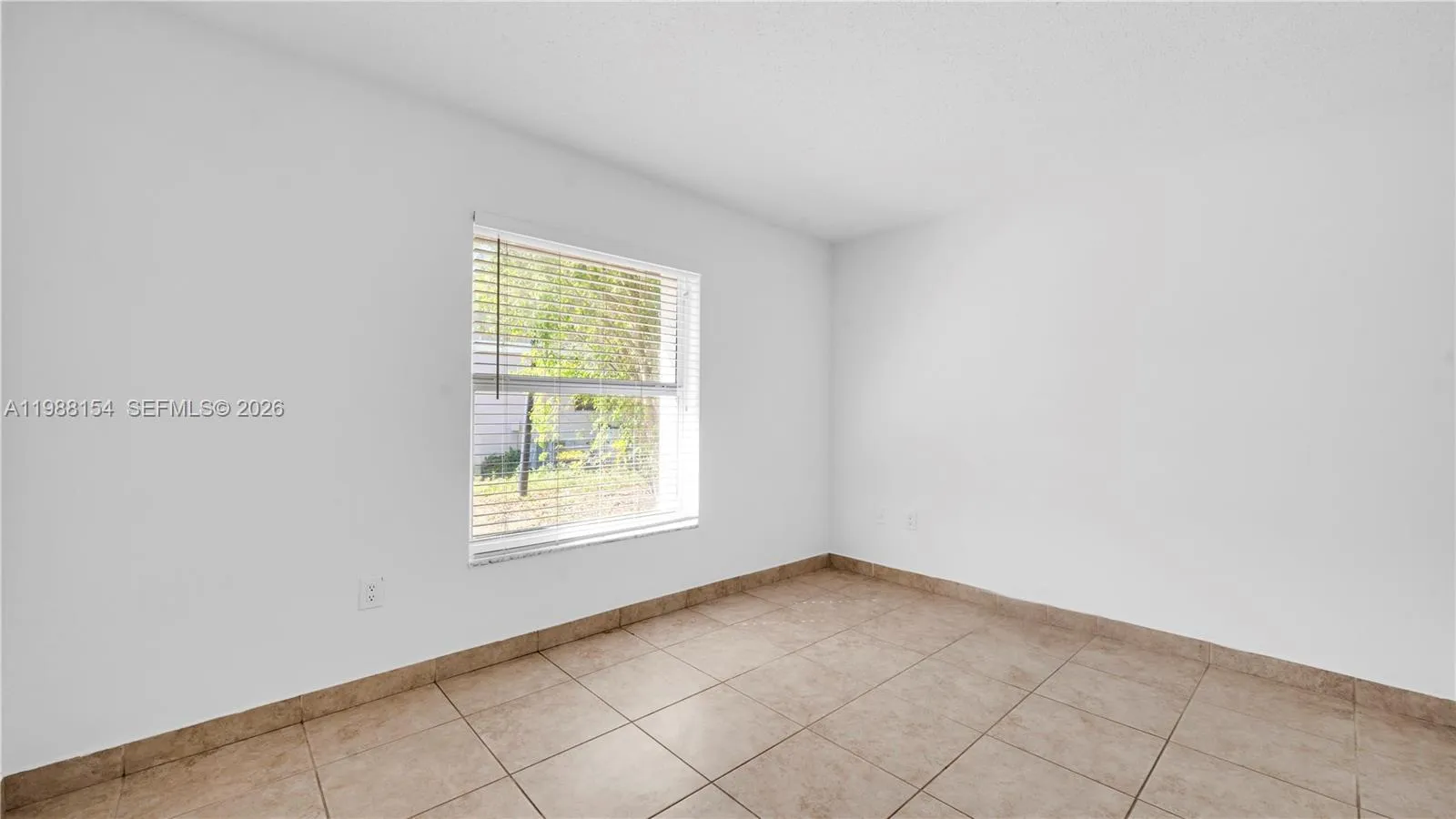 10575 La Placida Dr 10575, Coral Springs, Florida, Coral Springs, Florida 33065, 3 Bedrooms Bedrooms, ,2 BathroomsBathrooms,Residential Lease,For Rent,10575 La Placida Dr 10575, Coral Springs, Florida ,A11988154