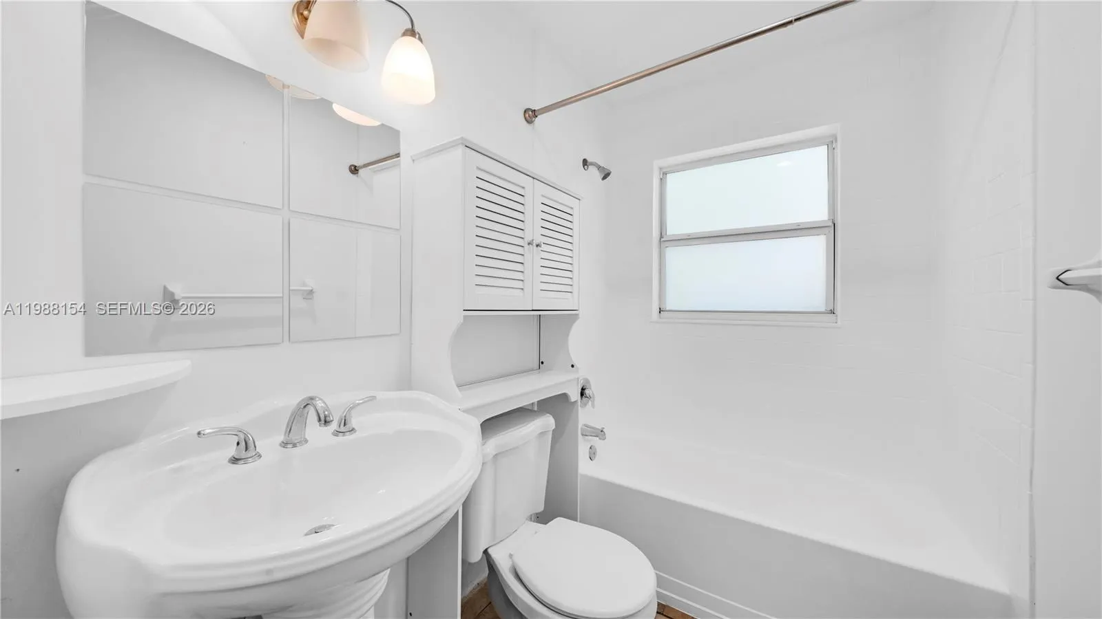 10575 La Placida Dr 10575, Coral Springs, Florida, Coral Springs, Florida 33065, 3 Bedrooms Bedrooms, ,2 BathroomsBathrooms,Residential Lease,For Rent,10575 La Placida Dr 10575, Coral Springs, Florida ,A11988154