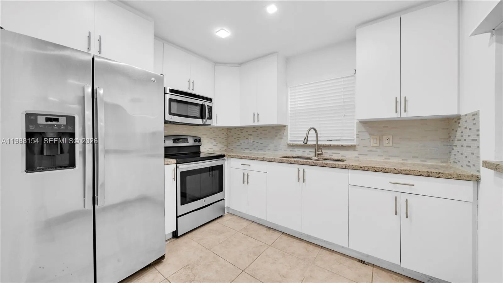 10575 La Placida Dr 10575, Coral Springs, Florida, Coral Springs, Florida 33065, 3 Bedrooms Bedrooms, ,2 BathroomsBathrooms,Residential Lease,For Rent,10575 La Placida Dr 10575, Coral Springs, Florida ,A11988154