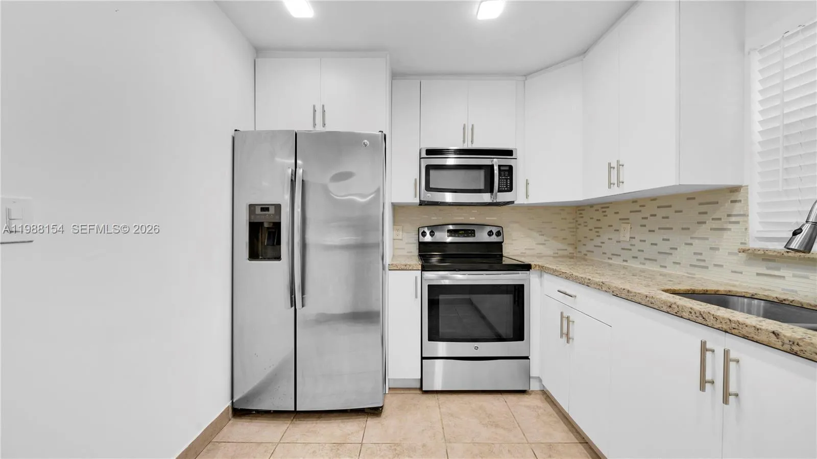 10575 La Placida Dr 10575, Coral Springs, Florida, Coral Springs, Florida 33065, 3 Bedrooms Bedrooms, ,2 BathroomsBathrooms,Residential Lease,For Rent,10575 La Placida Dr 10575, Coral Springs, Florida ,A11988154