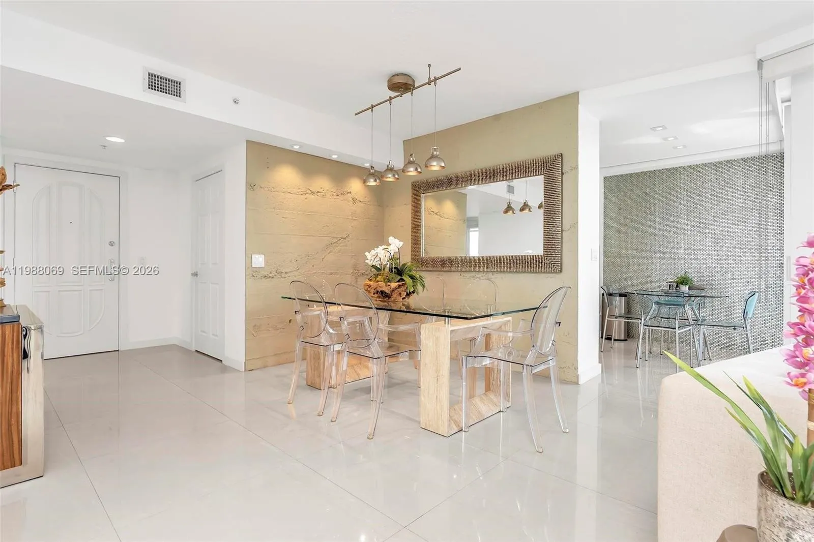 3370 Hidden Bay Dr 2210, Aventura, Florida 33180, Aventura, Florida 33180, 3 Bedrooms Bedrooms, ,2 BathroomsBathrooms,Residential,For Sale,3370 Hidden Bay Dr 2210, Aventura, Florida 33180,A11988069