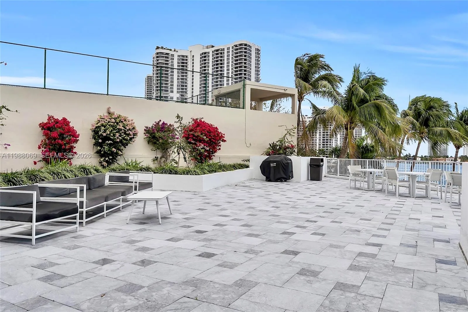 3370 Hidden Bay Dr 2210, Aventura, Florida 33180, Aventura, Florida 33180, 3 Bedrooms Bedrooms, ,2 BathroomsBathrooms,Residential,For Sale,3370 Hidden Bay Dr 2210, Aventura, Florida 33180,A11988069