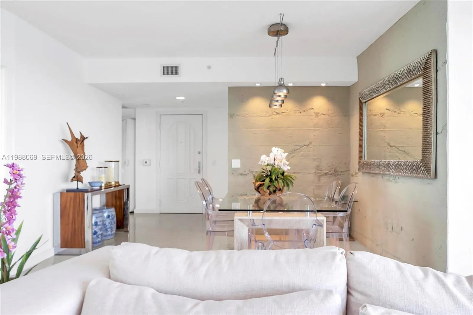 3370 Hidden Bay Dr 2210, Aventura, Florida 33180, Aventura, Florida 33180, 3 Bedrooms Bedrooms, ,2 BathroomsBathrooms,Residential,For Sale,3370 Hidden Bay Dr 2210, Aventura, Florida 33180,A11988069