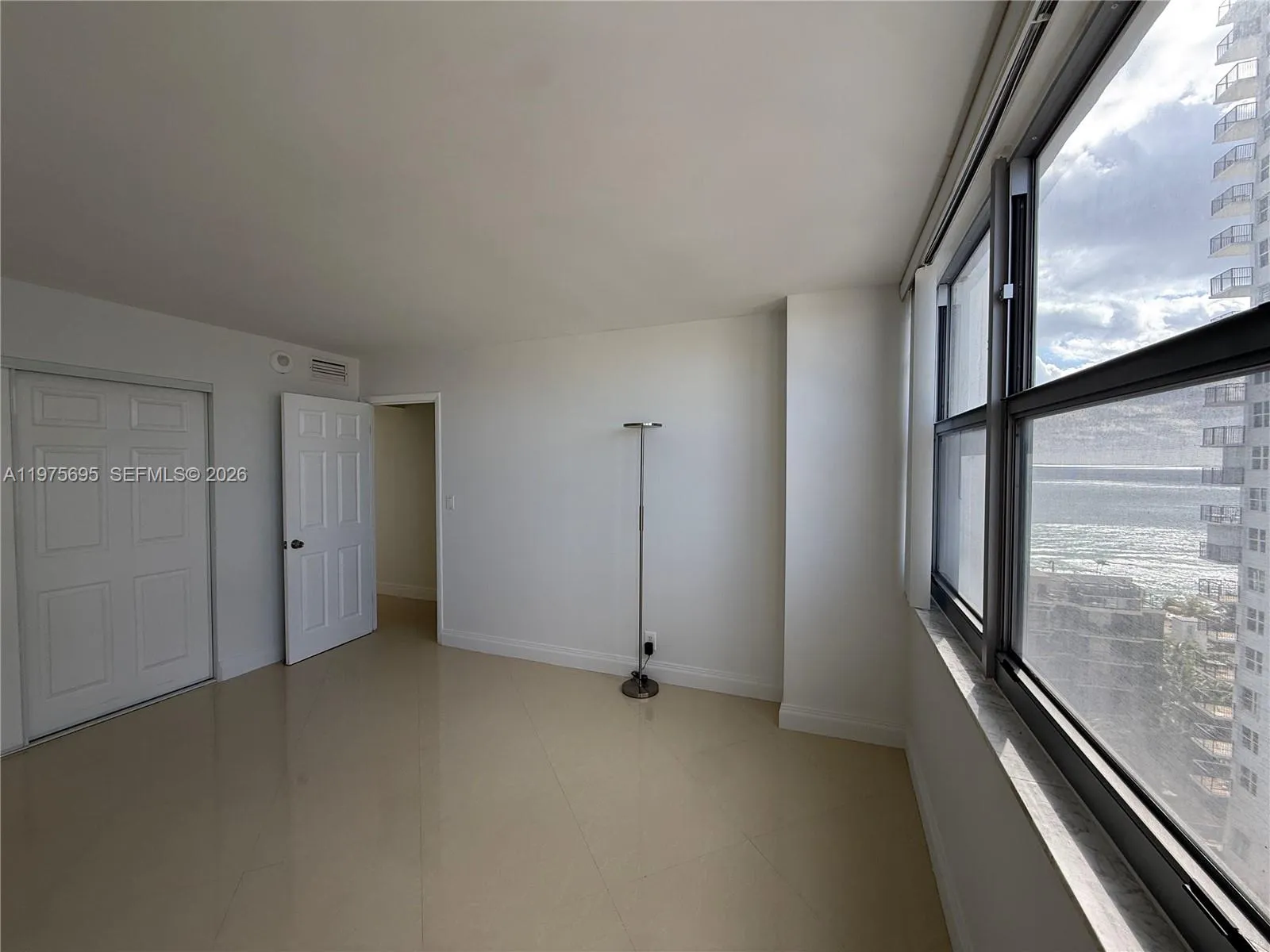 2101 S Ocean Dr 1201, Hollywood, Florida 33019, Hollywood, Florida 33019, 2 Bedrooms Bedrooms, ,2 BathroomsBathrooms,Residential Lease,For Rent,2101 S Ocean Dr 1201, Hollywood, Florida 33019,A11975695