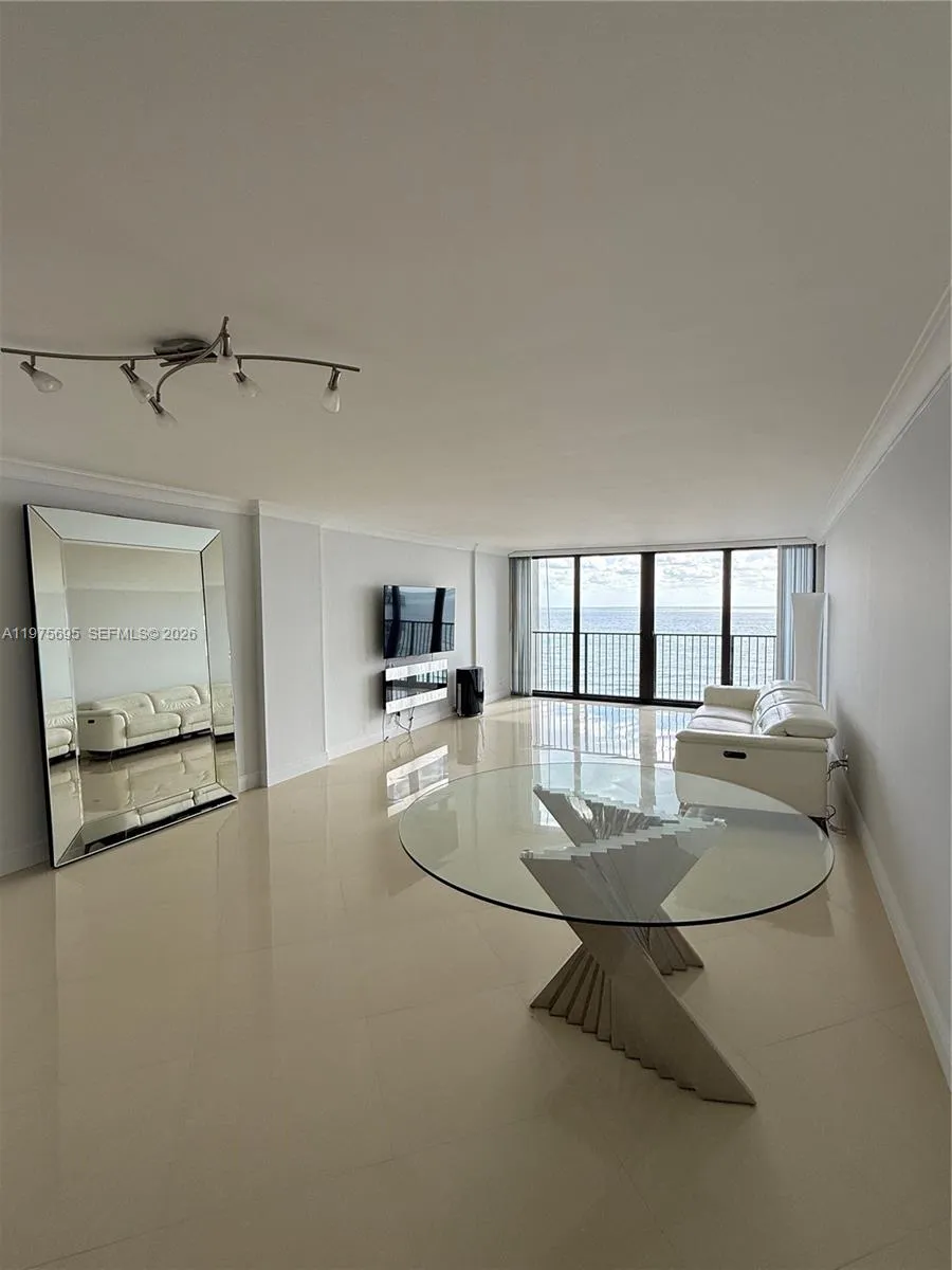 2101 S Ocean Dr 1201, Hollywood, Florida 33019, Hollywood, Florida 33019, 2 Bedrooms Bedrooms, ,2 BathroomsBathrooms,Residential Lease,For Rent,2101 S Ocean Dr 1201, Hollywood, Florida 33019,A11975695