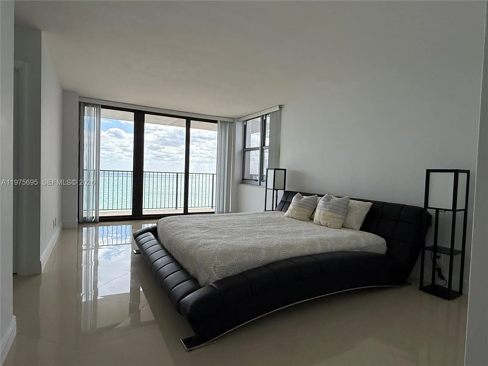 2101 S Ocean Dr 1201, Hollywood, Florida 33019, Hollywood, Florida 33019, 2 Bedrooms Bedrooms, ,2 BathroomsBathrooms,Residential Lease,For Rent,2101 S Ocean Dr 1201, Hollywood, Florida 33019,A11975695