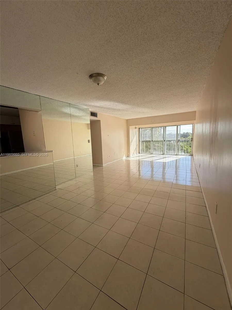 9180 Fontainebleau Blvd 401, Miami, Florida 33172, Miami, Florida 33172, 2 Bedrooms Bedrooms, ,2 BathroomsBathrooms,Residential,For Sale,9180 Fontainebleau Blvd 401, Miami, Florida 33172,A11985660 9180 Fontainebleau Blvd 401, Miami, Florida 33172, Miami, Florida 33172, 2 Bedrooms Bedrooms, ,2 BathroomsBathrooms,Residential,For Sale,9180 Fontainebleau Blvd 401, Miami, Florida 33172,A11985660