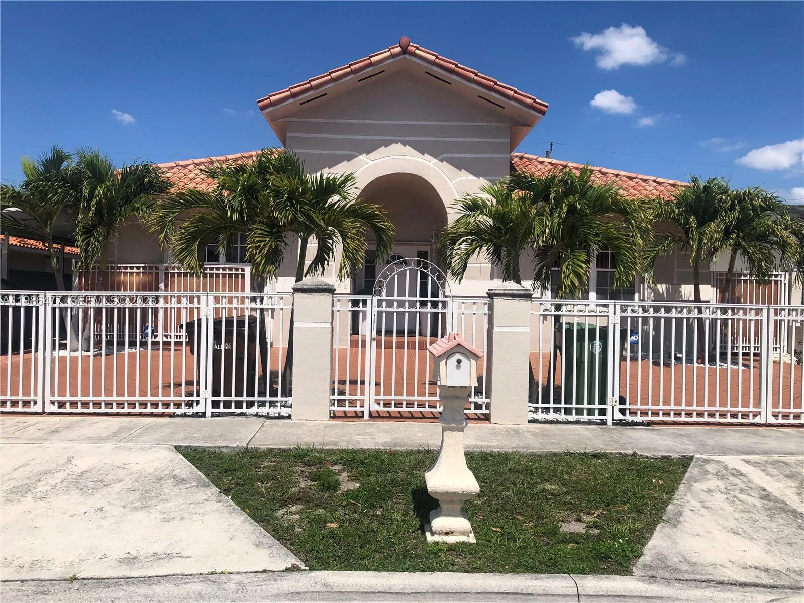 661 Ne 4th Pl, Hialeah, Florida 33010, Hialeah, Florida 33010, 4 Bedrooms Bedrooms, ,3 BathroomsBathrooms,Residential,For Sale,661 Ne 4th Pl, Hialeah, Florida 33010,A11986477