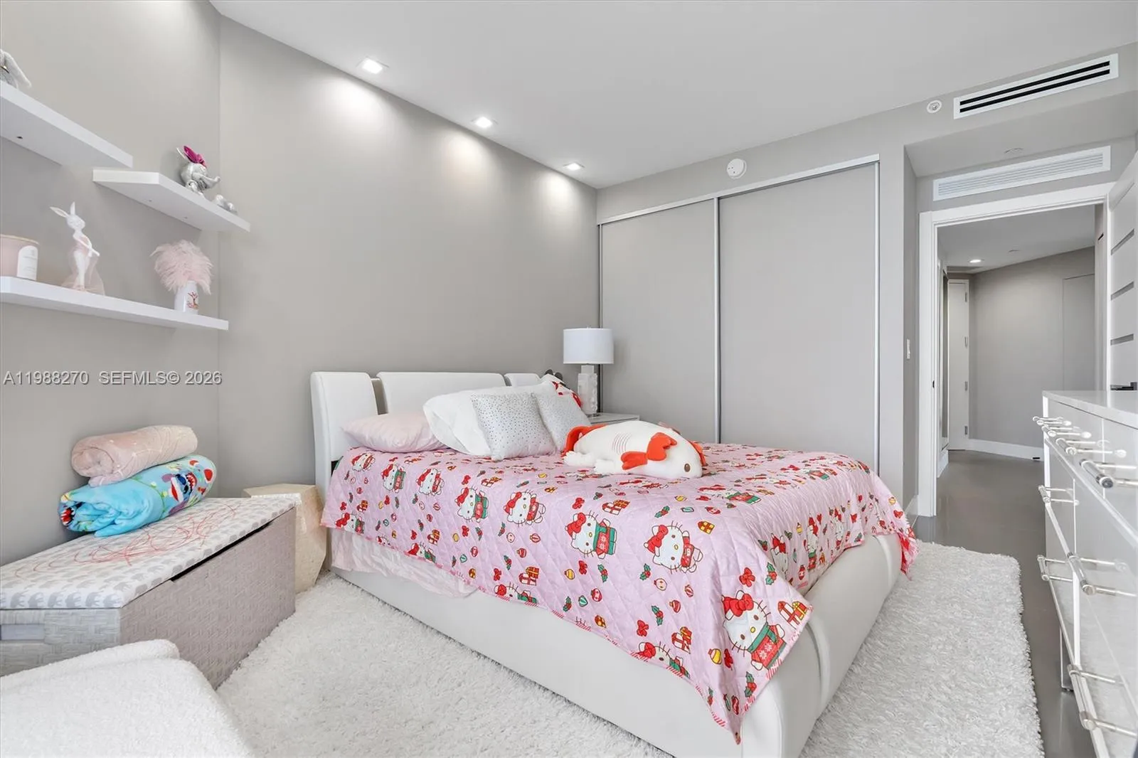 2nd Bedroom