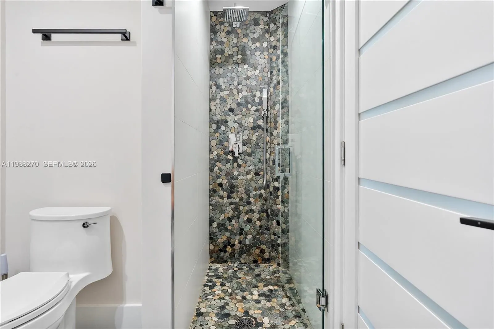2nd Bathroom