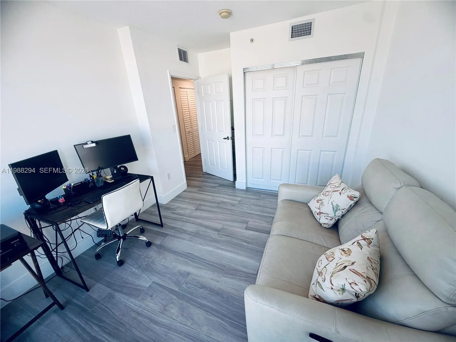 900 Sw 8th St 1509, Miami, Florida 33130, Miami, Florida 33130, 2 Bedrooms Bedrooms, ,2 BathroomsBathrooms,Residential Lease,For Rent,900 Sw 8th St 1509, Miami, Florida 33130,A11988294