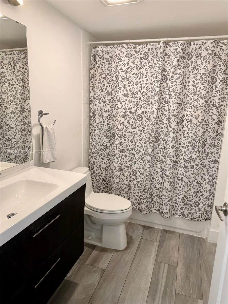 900 Sw 8th St 1509, Miami, Florida 33130, Miami, Florida 33130, 2 Bedrooms Bedrooms, ,2 BathroomsBathrooms,Residential Lease,For Rent,900 Sw 8th St 1509, Miami, Florida 33130,A11988294