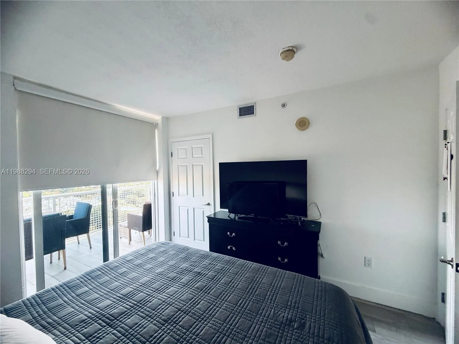 900 Sw 8th St 1509, Miami, Florida 33130, Miami, Florida 33130, 2 Bedrooms Bedrooms, ,2 BathroomsBathrooms,Residential Lease,For Rent,900 Sw 8th St 1509, Miami, Florida 33130,A11988294