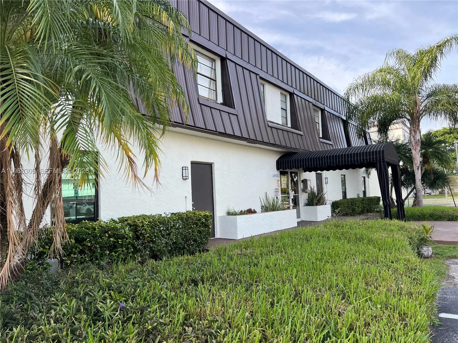 500 Ne 2nd St 316, Dania Beach, Florida 33004, Dania Beach, Florida 33004, 2 Bedrooms Bedrooms, ,2 BathroomsBathrooms,Residential Lease,For Rent,500 Ne 2nd St 316, Dania Beach, Florida 33004,A11988309