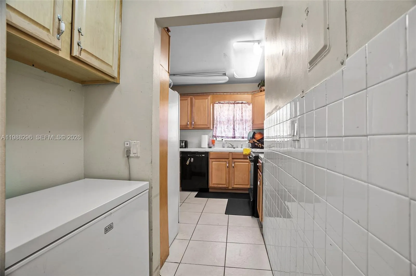 5850 Lincoln St, Hollywood, Florida 33021, Hollywood, Florida 33021, ,Residential Income,For Sale,5850 Lincoln St, Hollywood, Florida 33021,A11988296