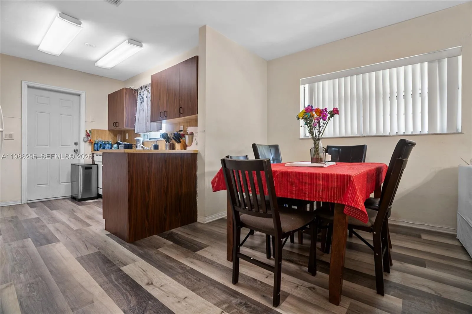 5850 Lincoln St, Hollywood, Florida 33021, Hollywood, Florida 33021, ,Residential Income,For Sale,5850 Lincoln St, Hollywood, Florida 33021,A11988296