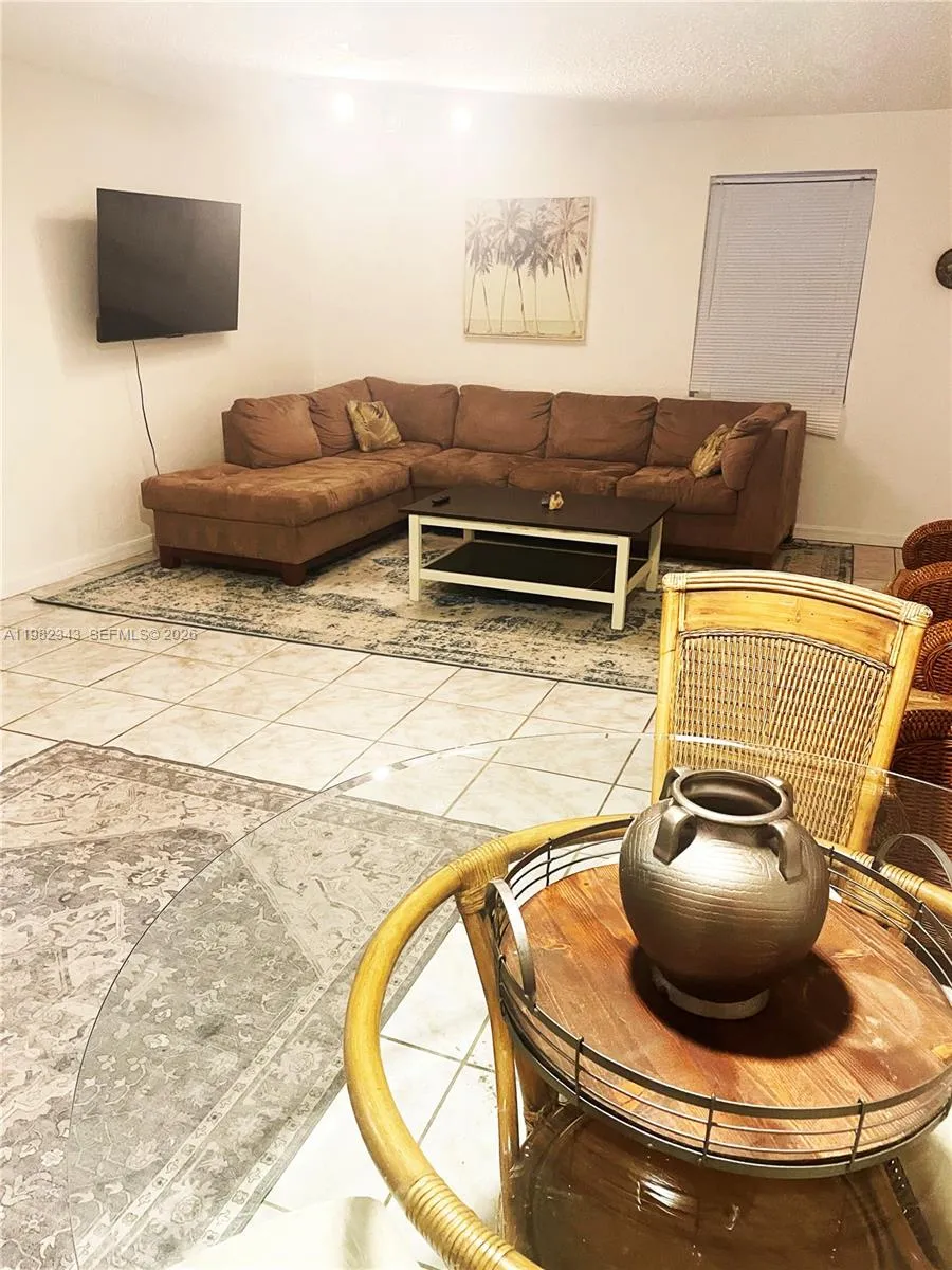 749 Nw 43rd St, Oakland Park, Florida 33309, Oakland Park, Florida 33309, ,Residential Income,For Sale,749 Nw 43rd St, Oakland Park, Florida 33309,A11982343