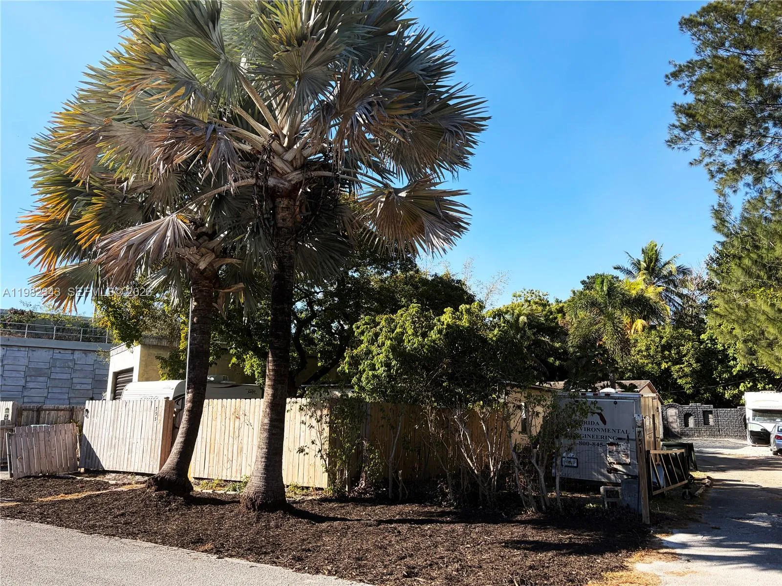 749 Nw 43rd St, Oakland Park, Florida 33309, Oakland Park, Florida 33309, ,Residential Income,For Sale,749 Nw 43rd St, Oakland Park, Florida 33309,A11982343