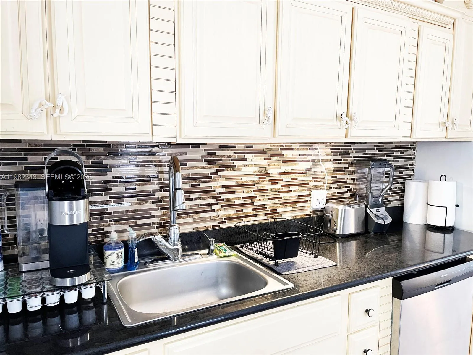 749 Nw 43rd St, Oakland Park, Florida 33309, Oakland Park, Florida 33309, ,Residential Income,For Sale,749 Nw 43rd St, Oakland Park, Florida 33309,A11982343