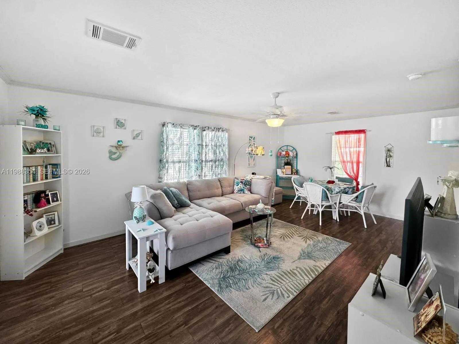 3001 Sw 18th Ter, Fort Lauderdale, Florida 33315, Fort Lauderdale, Florida 33315, 2 Bedrooms Bedrooms, ,2 BathroomsBathrooms,Residential,For Sale,3001 Sw 18th Ter, Fort Lauderdale, Florida 33315,A11988354