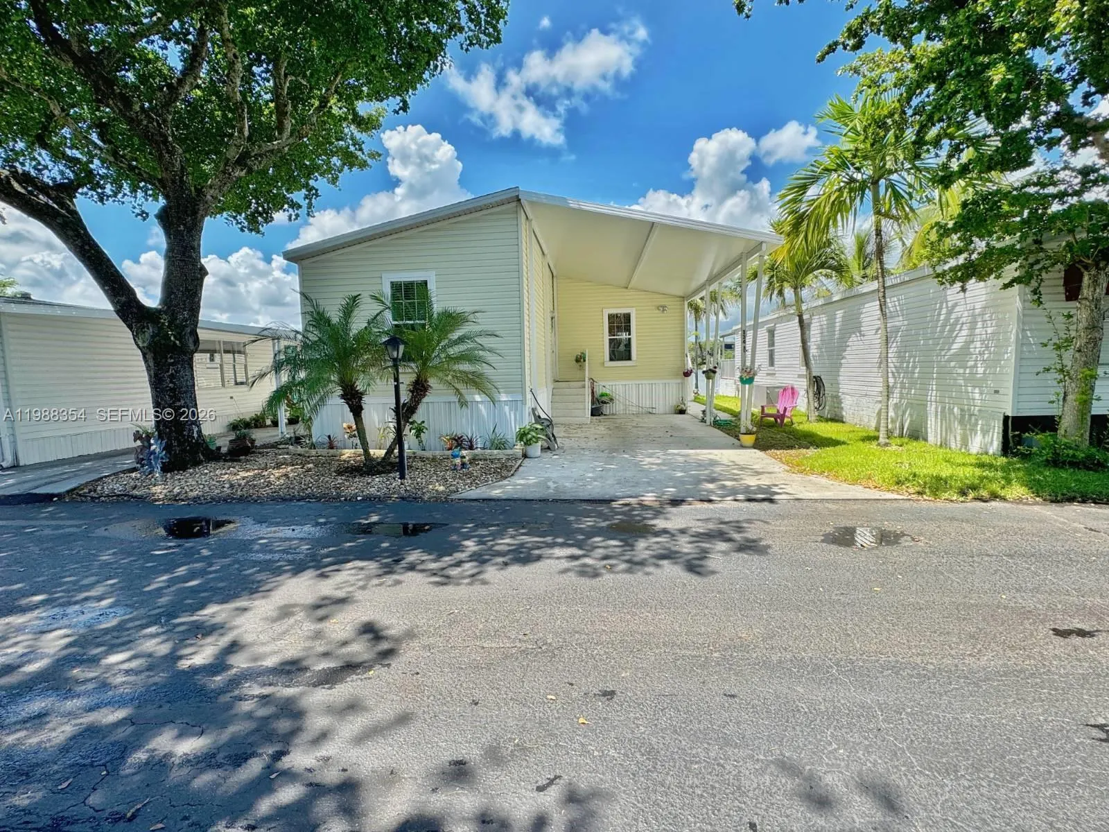 3001 Sw 18th Ter, Fort Lauderdale, Florida 33315, Fort Lauderdale, Florida 33315, 2 Bedrooms Bedrooms, ,2 BathroomsBathrooms,Residential,For Sale,3001 Sw 18th Ter, Fort Lauderdale, Florida 33315,A11988354
