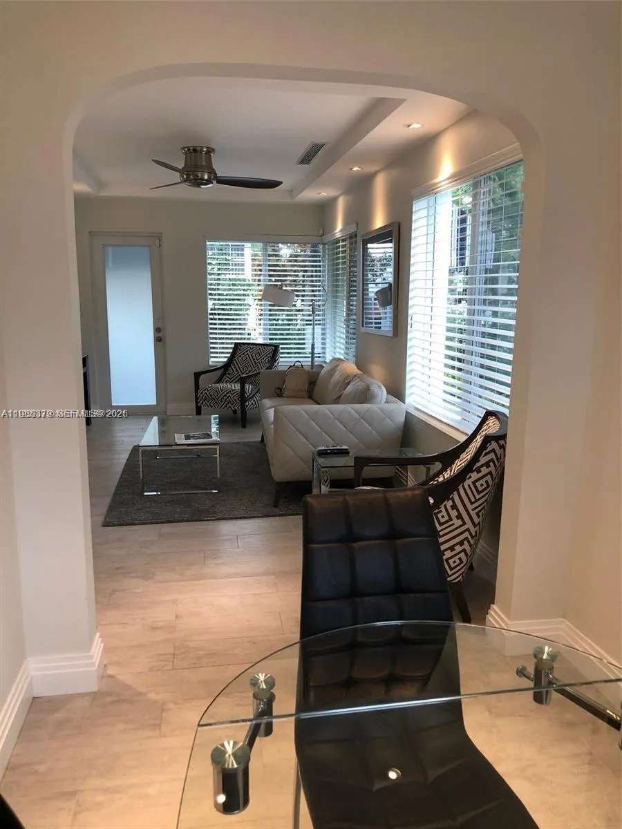 Miami Beach, Florida 33139, ,Residential Income,For Sale,A11988379