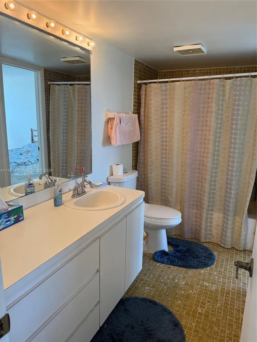 2500 Sw 122nd Ct, Miami, Florida 33175, Miami, Florida 33175, 3 Bedrooms Bedrooms, ,2 BathroomsBathrooms,Residential,For Sale,2500 Sw 122nd Ct, Miami, Florida 33175,A11961472