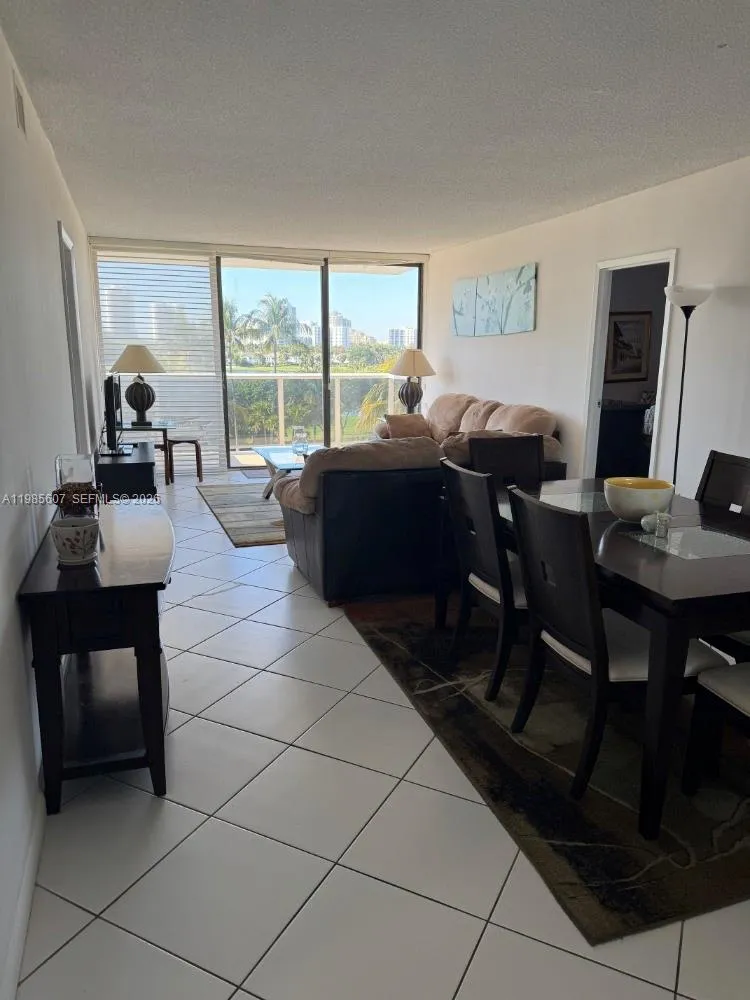 3675 N Country Club Dr 508, Aventura, Florida 3318, Aventura, Florida 33180, 2 Bedrooms Bedrooms, ,2 BathroomsBathrooms,Residential Lease,For Rent,3675 N Country Club Dr 508, Aventura, Florida 3318,A11985607