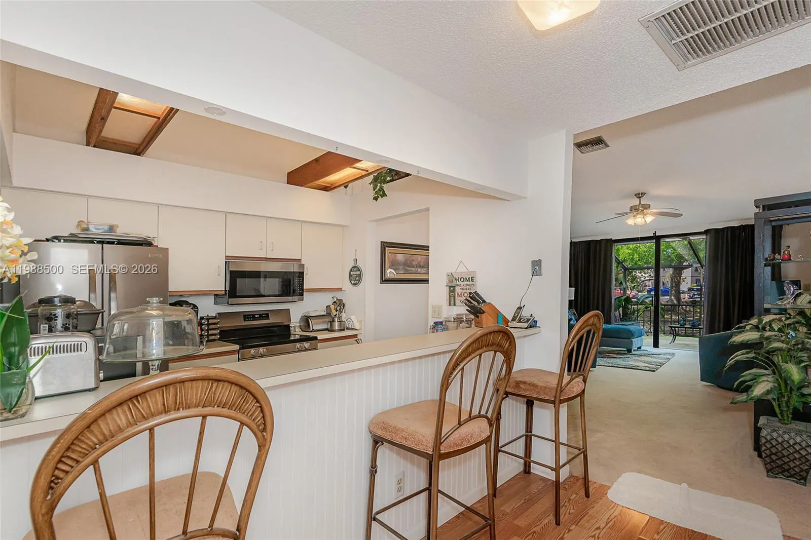 1172 Nw 122nd Ter, Pembroke Pines, Florida 33026, Pembroke Pines, Florida 33026, 3 Bedrooms Bedrooms, ,2 BathroomsBathrooms,Residential,For Sale,1172 Nw 122nd Ter, Pembroke Pines, Florida 33026,A11988500