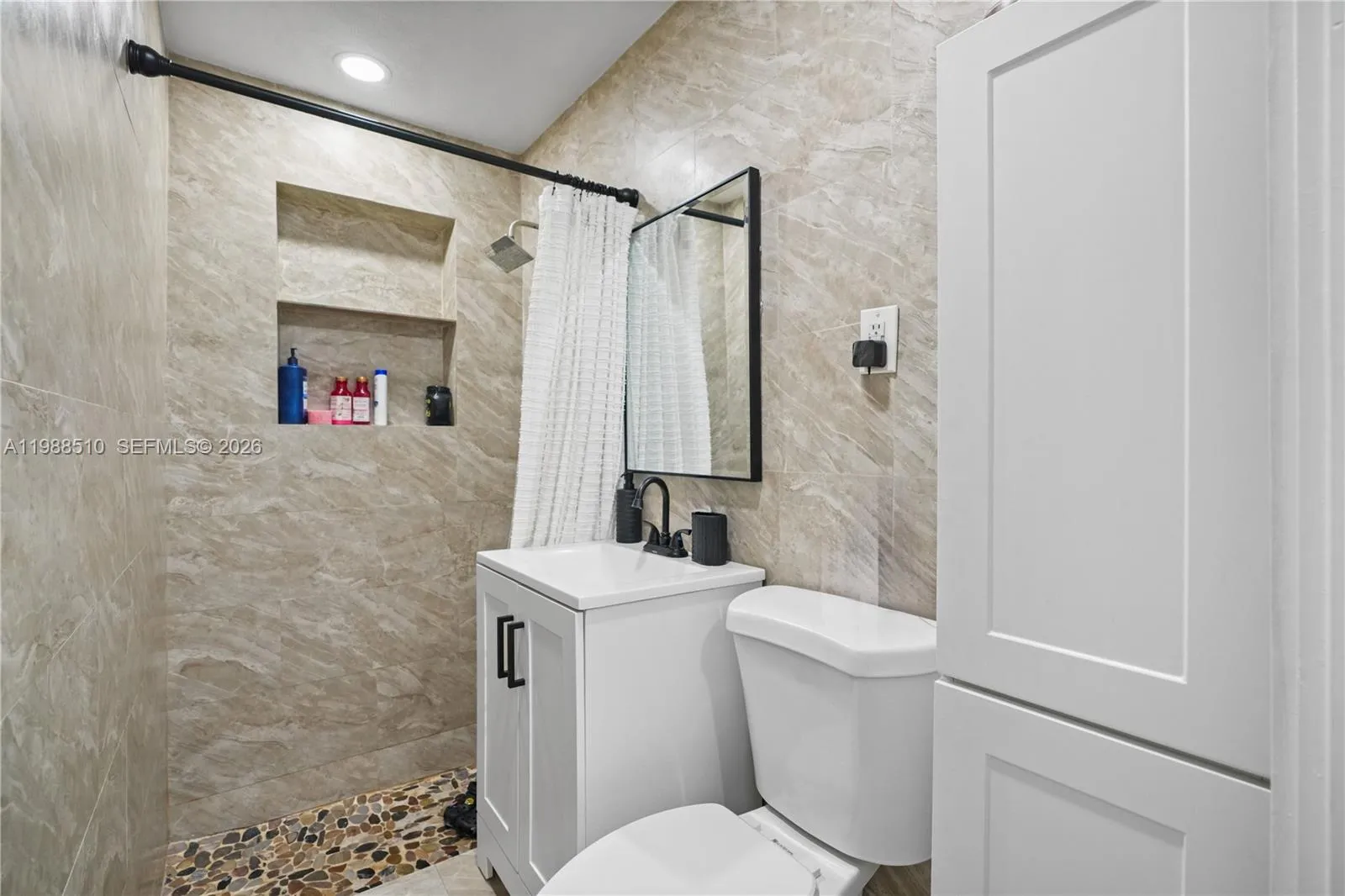 1803 Sw 43rd Way, Fort Lauderdale, Florida 33317, Fort Lauderdale, Florida 33317, 2 Bedrooms Bedrooms, ,1 BathroomBathrooms,Residential,For Sale,1803 Sw 43rd Way, Fort Lauderdale, Florida 33317,A11988510