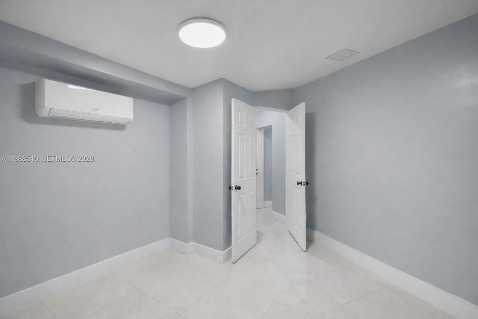 1803 Sw 43rd Way, Fort Lauderdale, Florida 33317, Fort Lauderdale, Florida 33317, 2 Bedrooms Bedrooms, ,1 BathroomBathrooms,Residential,For Sale,1803 Sw 43rd Way, Fort Lauderdale, Florida 33317,A11988510