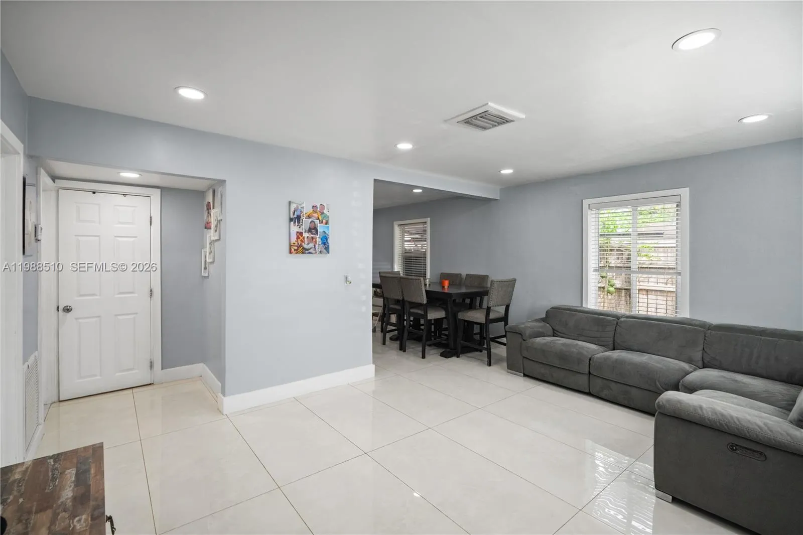 1803 Sw 43rd Way, Fort Lauderdale, Florida 33317, Fort Lauderdale, Florida 33317, 2 Bedrooms Bedrooms, ,1 BathroomBathrooms,Residential,For Sale,1803 Sw 43rd Way, Fort Lauderdale, Florida 33317,A11988510