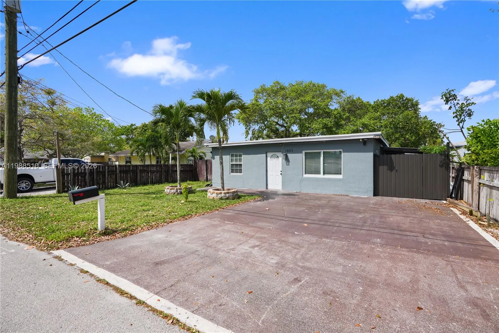 1803 Sw 43rd Way, Fort Lauderdale, Florida 33317, Fort Lauderdale, Florida 33317, 2 Bedrooms Bedrooms, ,1 BathroomBathrooms,Residential,For Sale,1803 Sw 43rd Way, Fort Lauderdale, Florida 33317,A11988510