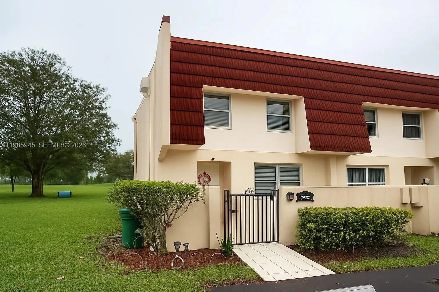 3962 Inverrary Dr A3, Lauderhill, Florida 33319, Lauderhill, Florida 33319, 4 Bedrooms Bedrooms, ,2 BathroomsBathrooms,Residential Lease,For Rent,3962 Inverrary Dr A3, Lauderhill, Florida 33319,A11985945