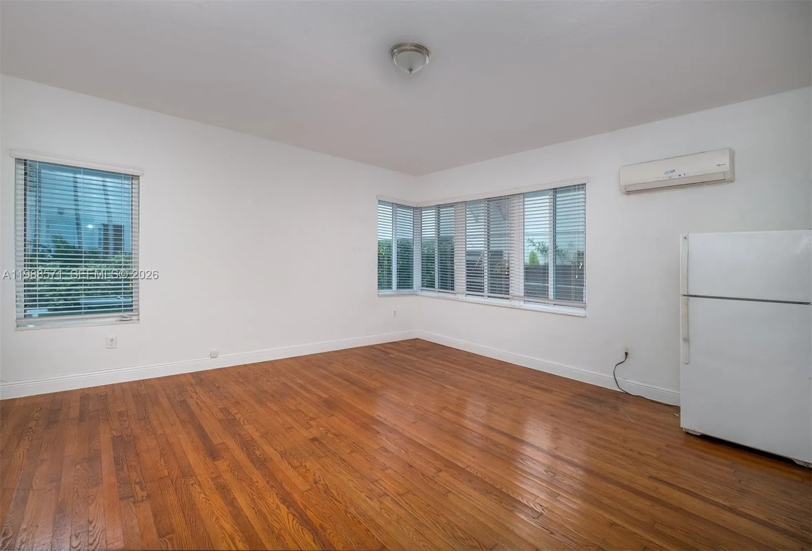 7936 Harding Ave, Miami Beach, Florida 33141, Miami Beach, Florida 33141, ,Commercial Sale,For Sale,7936 Harding Ave, Miami Beach, Florida 33141,A11988571