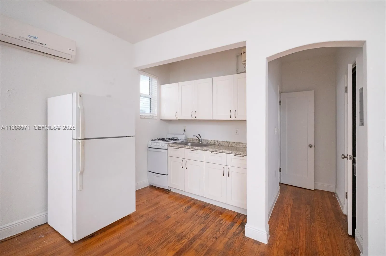 7936 Harding Ave, Miami Beach, Florida 33141, Miami Beach, Florida 33141, ,Commercial Sale,For Sale,7936 Harding Ave, Miami Beach, Florida 33141,A11988571