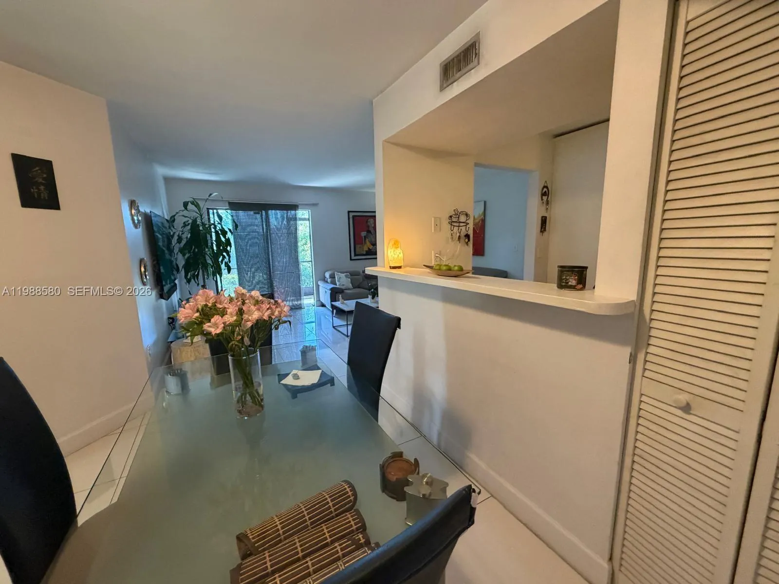468 Ne 206th Ln 102, Miami, Florida 33179, Miami, Florida 33179, 3 Bedrooms Bedrooms, ,2 BathroomsBathrooms,Residential Lease,For Rent,468 Ne 206th Ln 102, Miami, Florida 33179,A11988580
