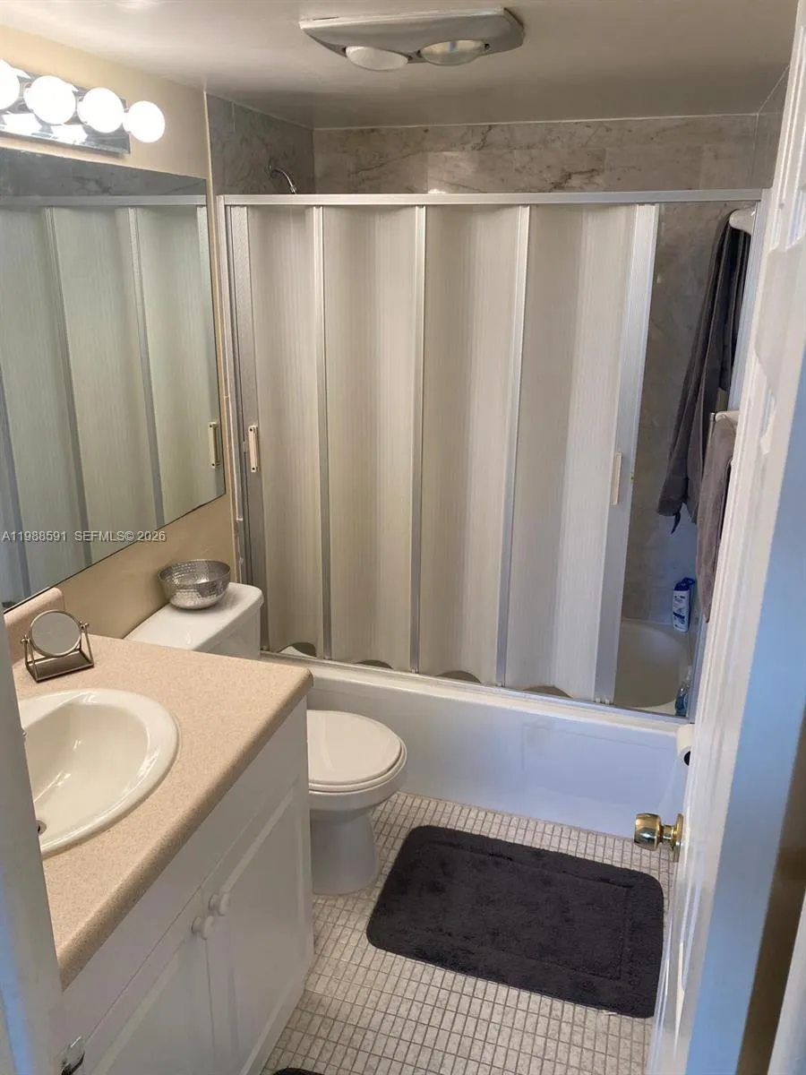 361 S Hollybrook Dr 206, Pembroke Pines, Florida 3, Pembroke Pines, Florida 33025, 1 Bedroom Bedrooms, ,1 BathroomBathrooms,Residential Lease,For Rent,361 S Hollybrook Dr 206, Pembroke Pines, Florida 3,A11988591