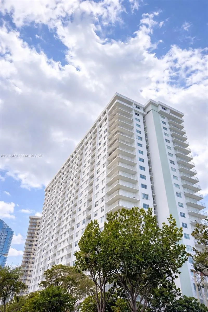 500 Bayview Dr 1225, Sunny Isles Beach, Florida 33, Sunny Isles Beach, Florida 33160, 1 Bedroom Bedrooms, ,1 BathroomBathrooms,Residential Lease,For Rent,500 Bayview Dr 1225, Sunny Isles Beach, Florida 33,A11988478