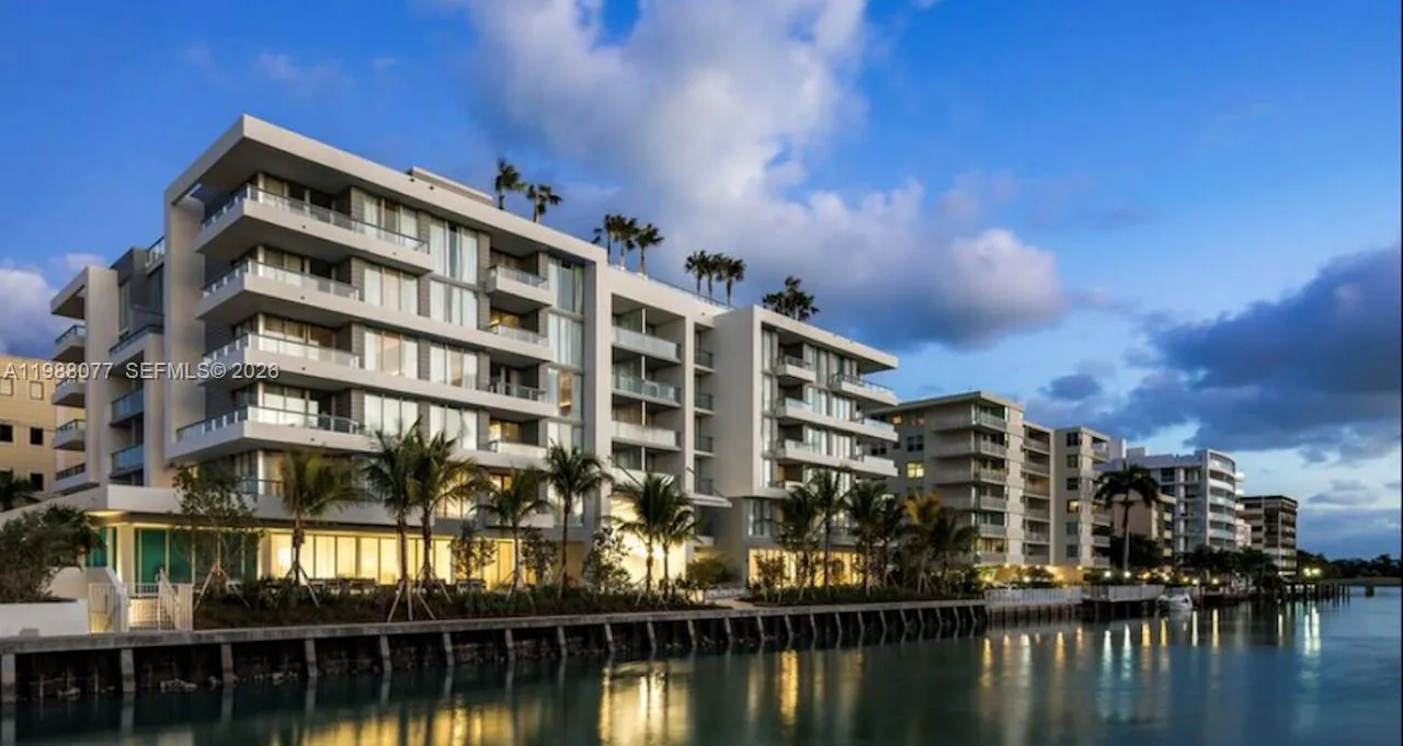 9540 W Bay Harbor Dr 301, Bay Harbor Islands, Flor, Bay Harbor Islands, Florida 33154, 2 Bedrooms Bedrooms, ,2 BathroomsBathrooms,Residential,For Sale,9540 W Bay Harbor Dr 301, Bay Harbor Islands, Flor,A11988077